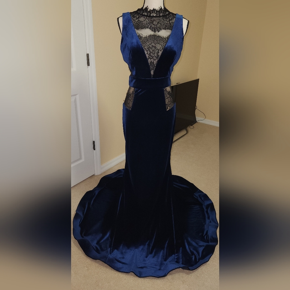 May Queen Navy Velvet Prom Dress Evening Gown Sz 8
